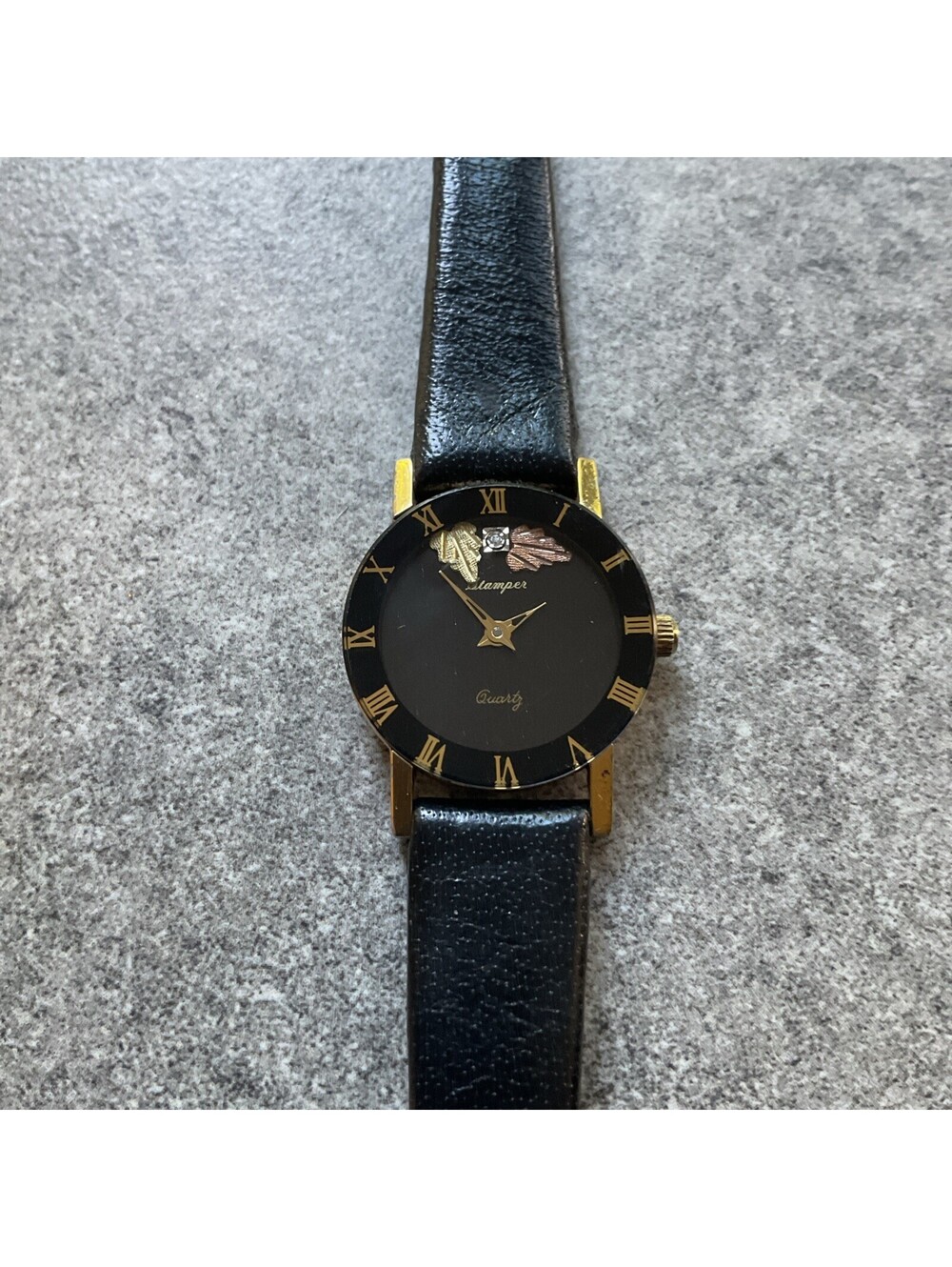Vtg Ladies Stamper Watch With Black Hills Gold Leaves On Dial 22mm Case Bin A1